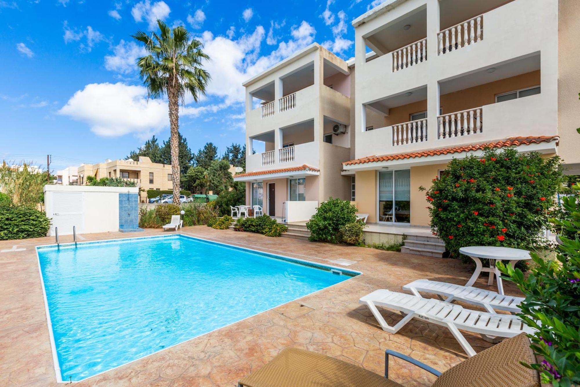 Beautiful 2 Bed Apartment In Paphos Cyprus Zewnętrze zdjęcie