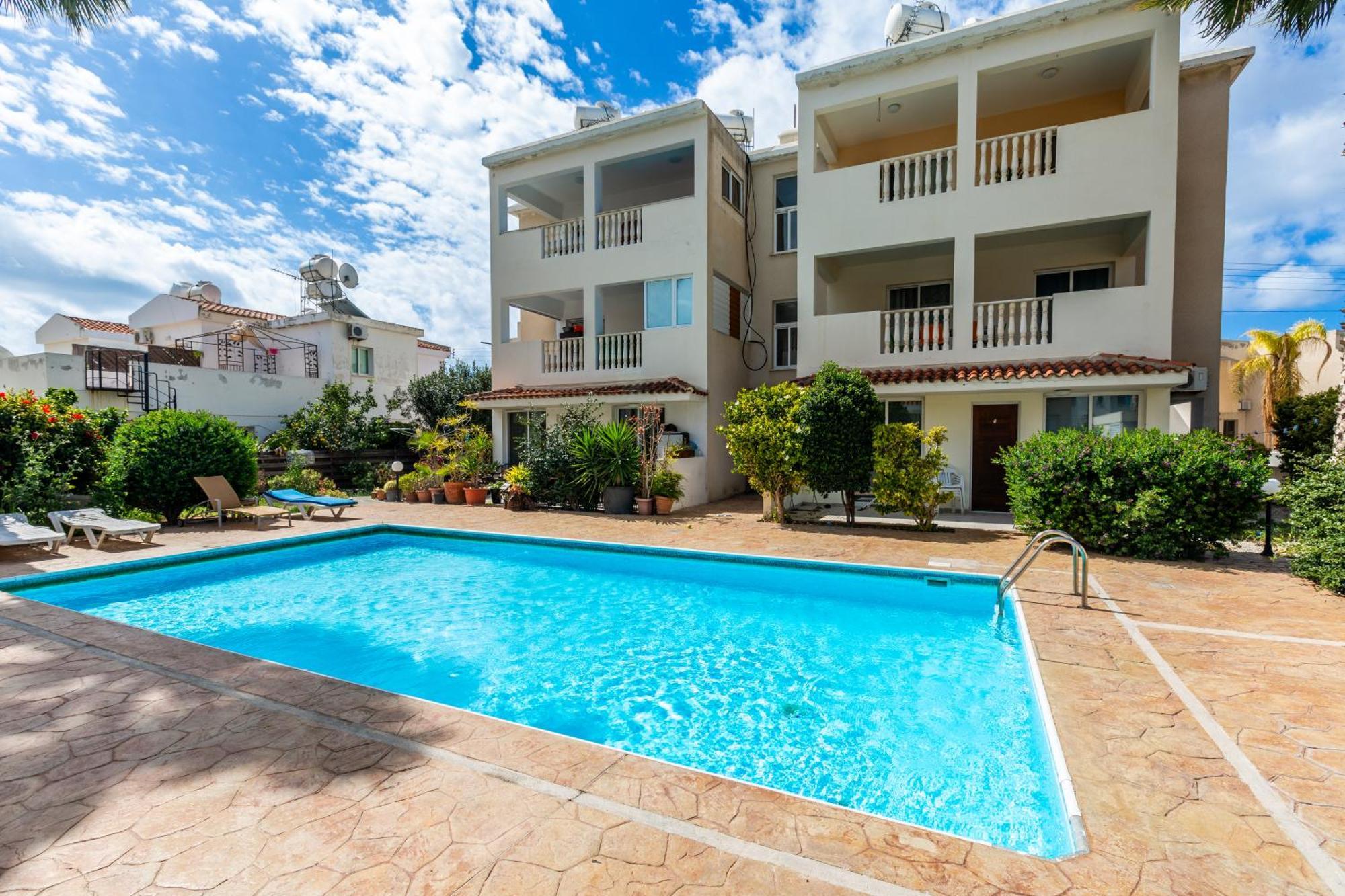 Beautiful 2 Bed Apartment In Paphos Cyprus Zewnętrze zdjęcie
