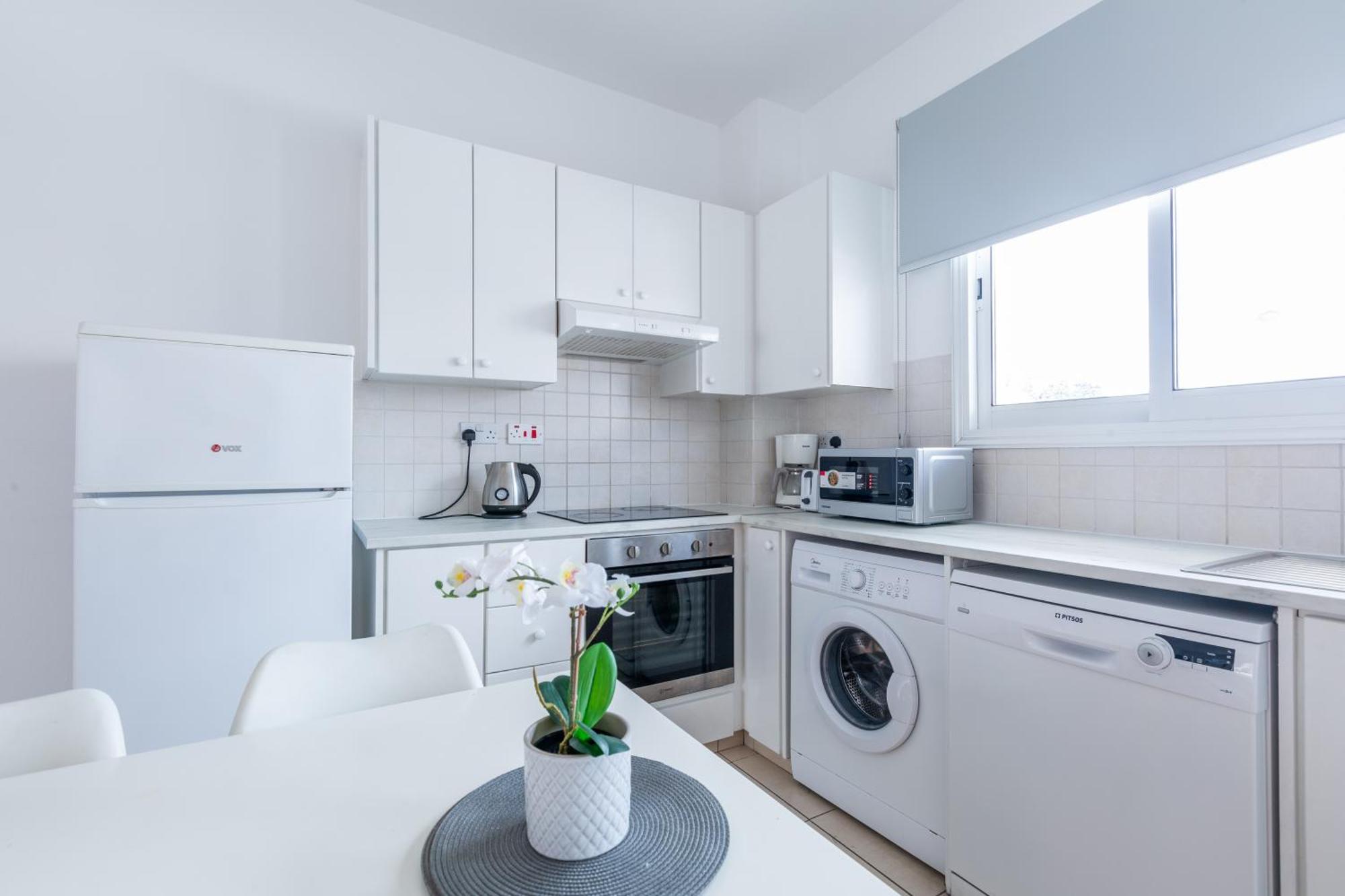 Beautiful 2 Bed Apartment In Paphos Cyprus Zewnętrze zdjęcie